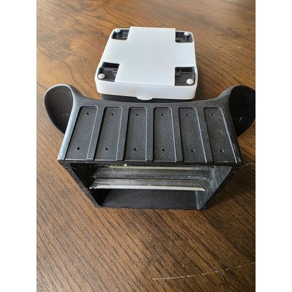 Pampered Chef Quick Slice #1181 Fruit Veggie Onion Egg Slicer Kitchen Tool Apple - Picture 10 of 12